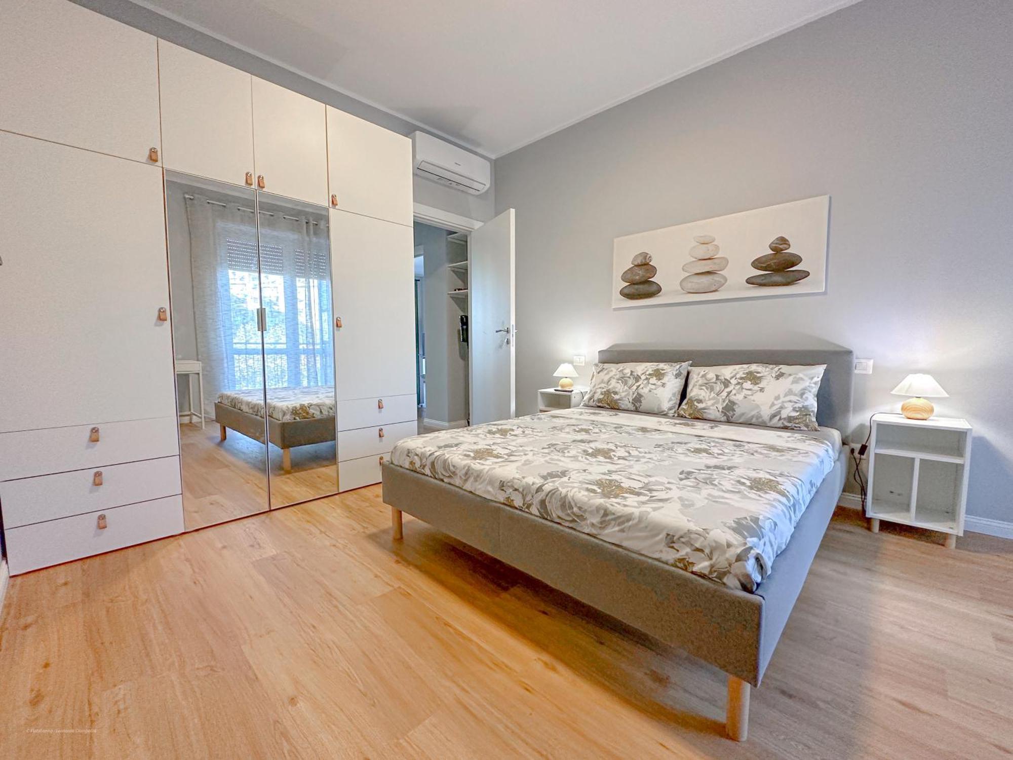 Torre 24 - Luxury Naviglio Suite Мілан Екстер'єр фото