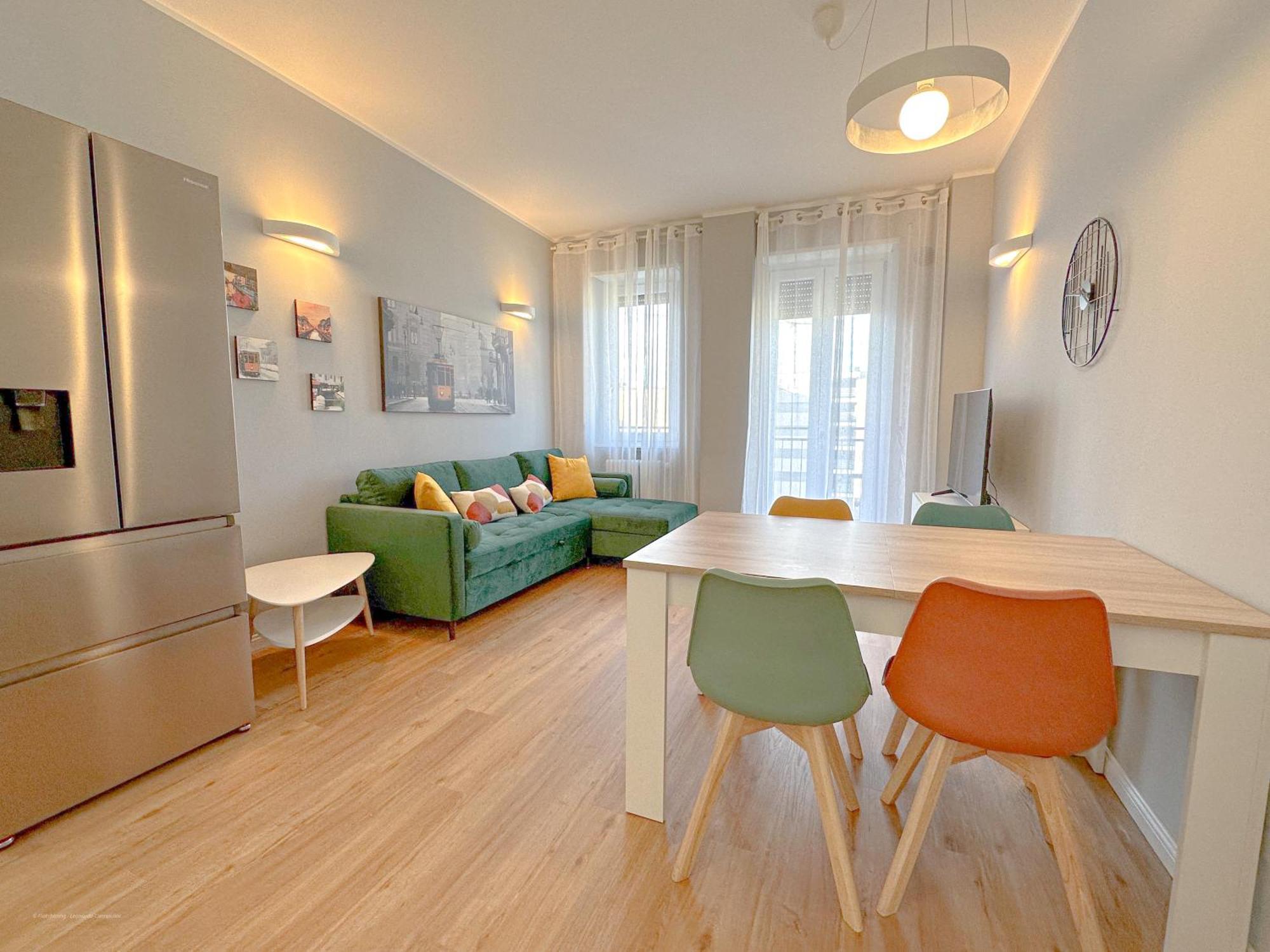 Torre 24 - Luxury Naviglio Suite Мілан Екстер'єр фото
